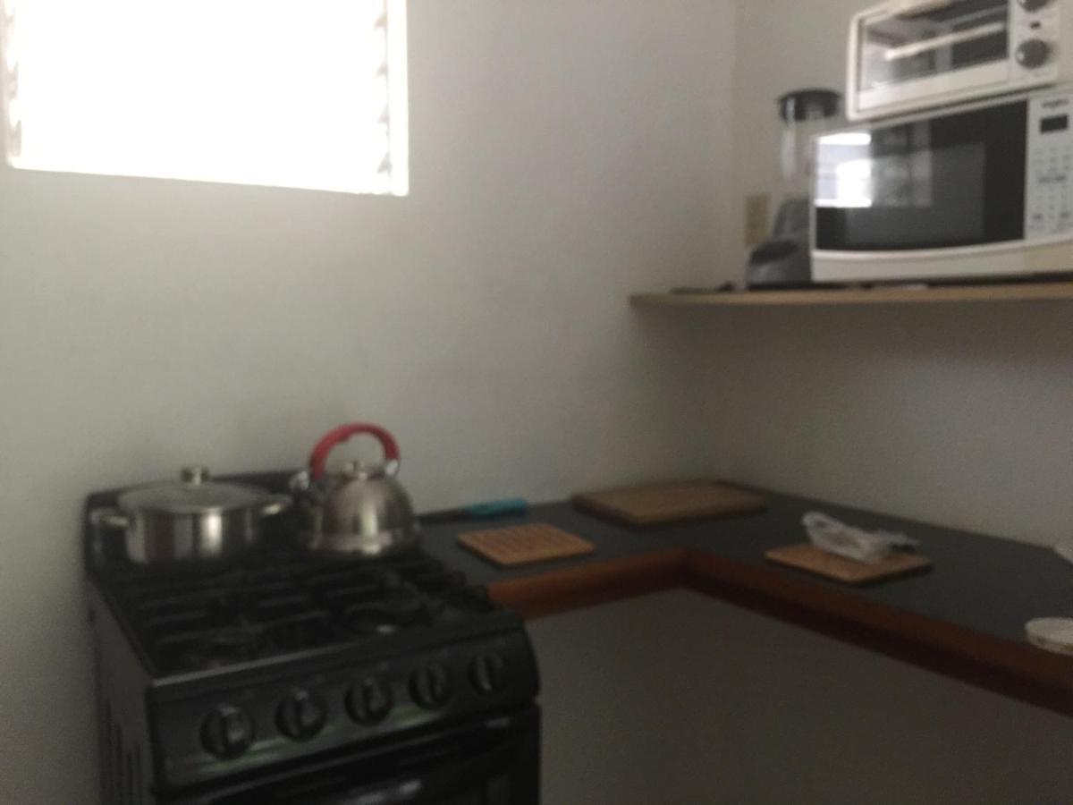 Ancella'S Garden Apartment-Beach-5Min Drive, 1 Hr Montego Bay, 25 Mins Ocho Rios, Continental Breakfast 拉纳韦贝 外观 照片