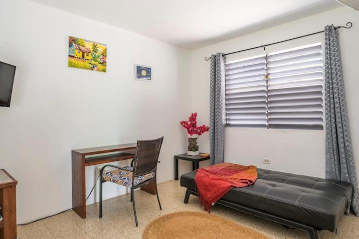 Ancella'S Garden Apartment-Beach-5Min Drive, 1 Hr Montego Bay, 25 Mins Ocho Rios, Continental Breakfast 拉纳韦贝 外观 照片
