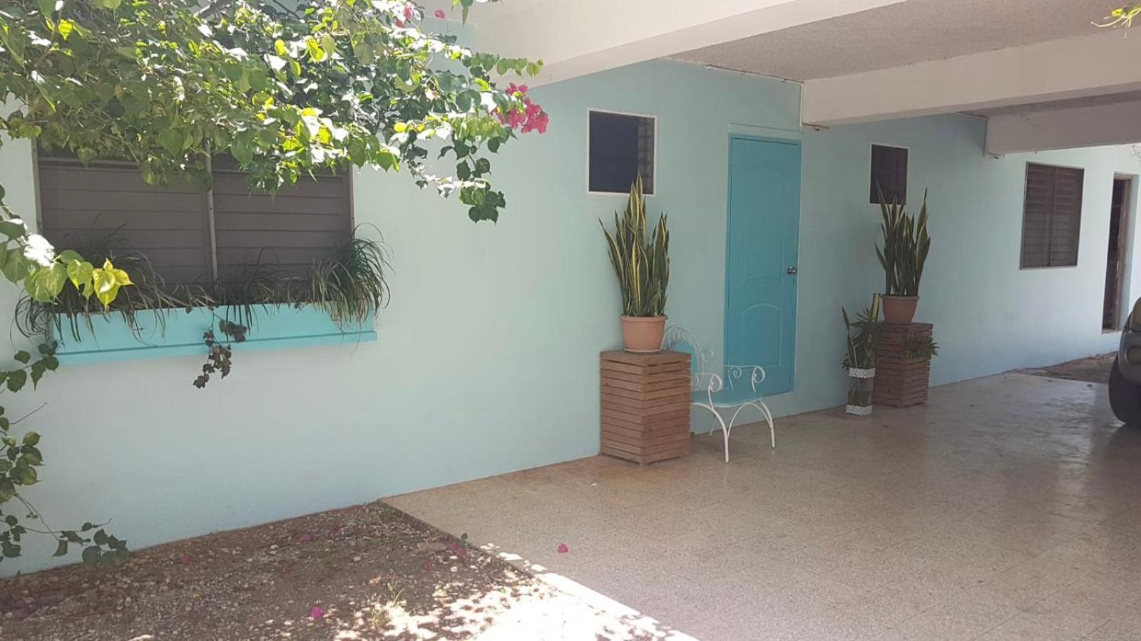 Ancella'S Garden Apartment-Beach-5Min Drive, 1 Hr Montego Bay, 25 Mins Ocho Rios, Continental Breakfast 拉纳韦贝 外观 照片